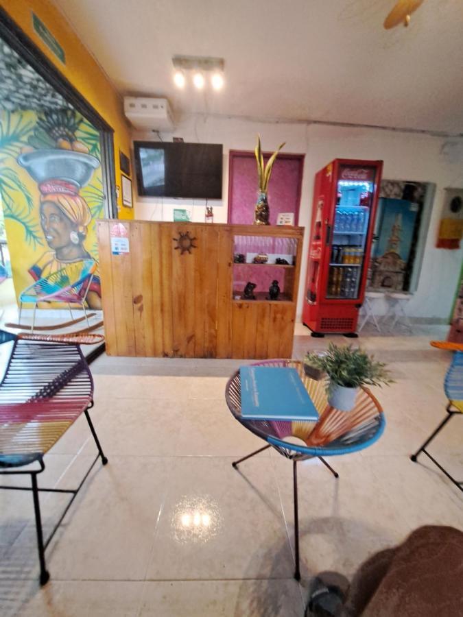 Hostel Shalom Adonai Cartagena Eksteriør billede