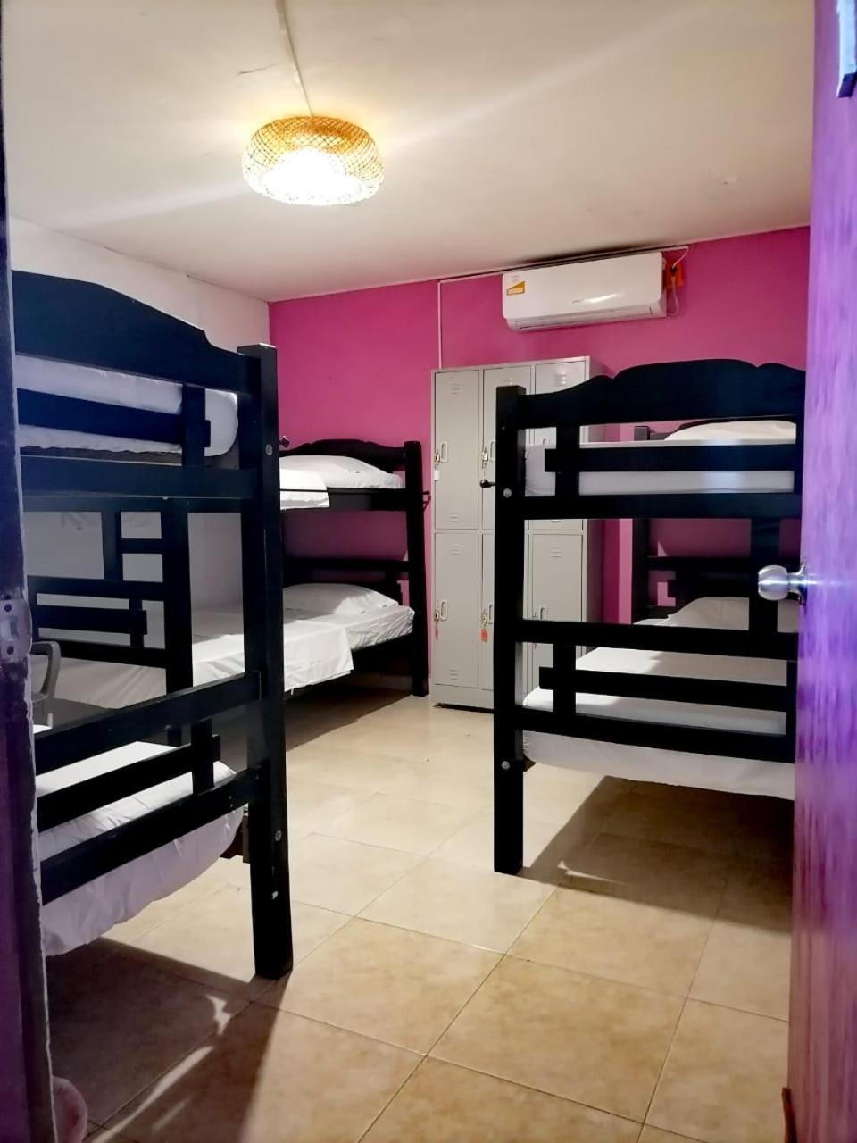Hostel Shalom Adonai Cartagena Eksteriør billede
