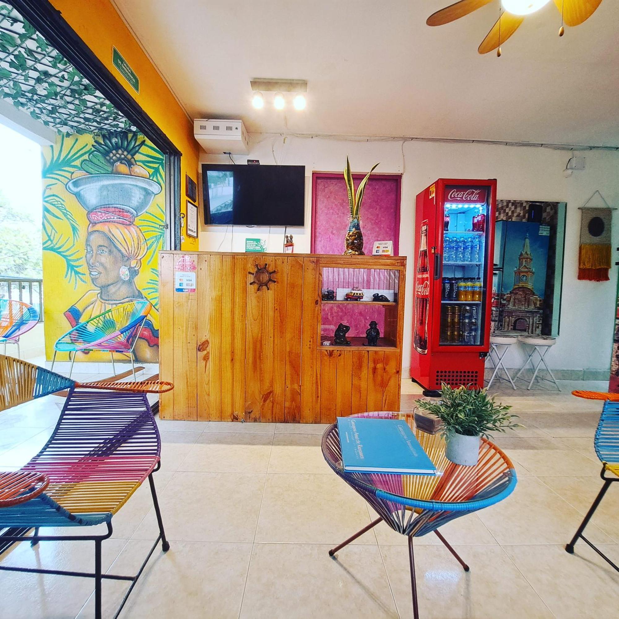 Hostel Shalom Adonai Cartagena Eksteriør billede