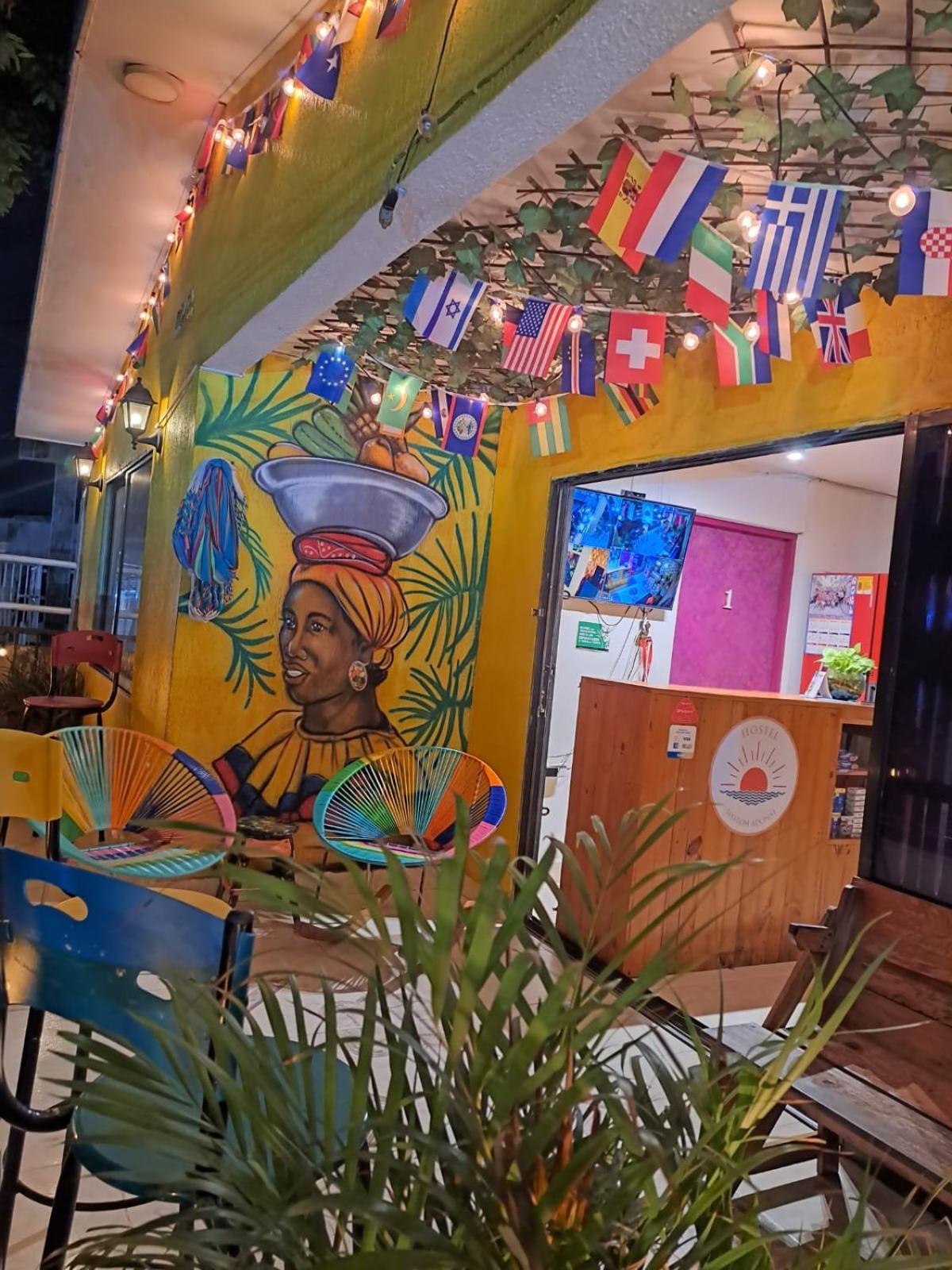 Hostel Shalom Adonai Cartagena Eksteriør billede