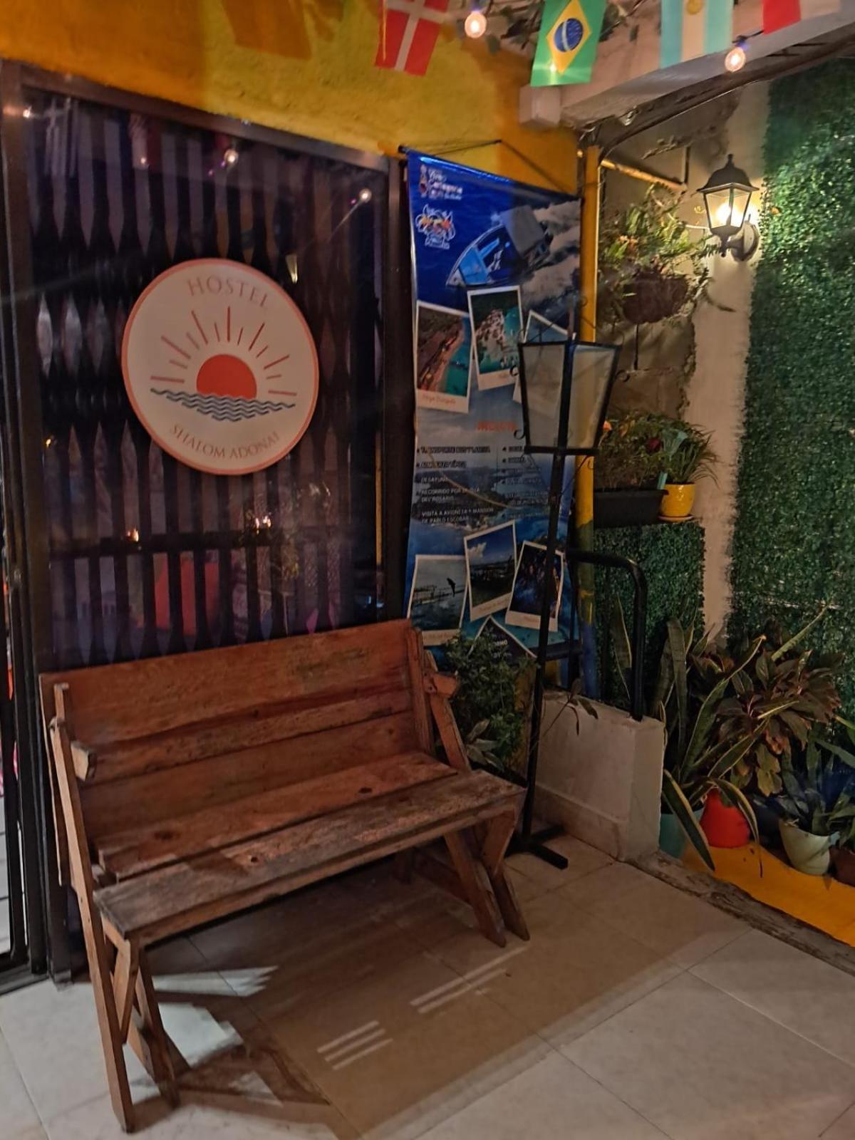 Hostel Shalom Adonai Cartagena Eksteriør billede