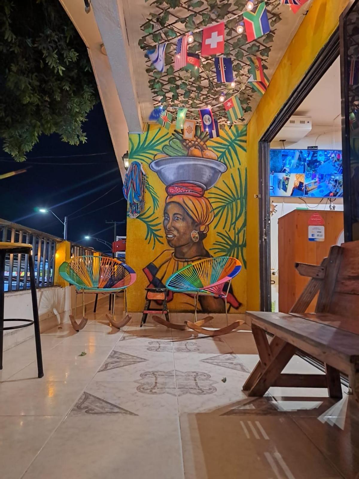 Hostel Shalom Adonai Cartagena Eksteriør billede